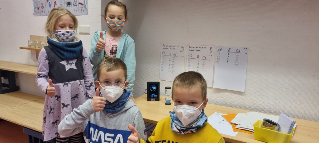 K+W spendet Luftgütesensoren für Lindlarer Grundschule